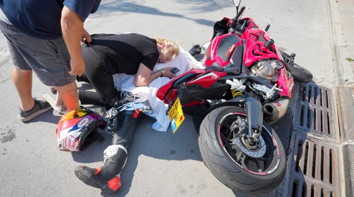 An Israeli woman react over the body of her relative who was killed by Palestinian armed militants who entered from the Gaza strip, in the southern Israeli city of Sderot, Saturday, Oct. 7, 2023. (AP)