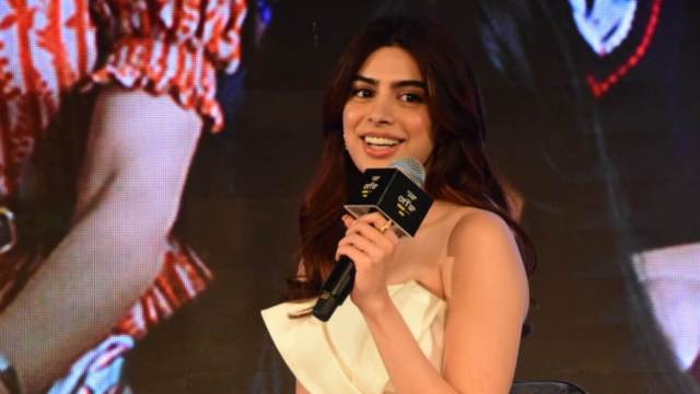 khushi kapoor the archies