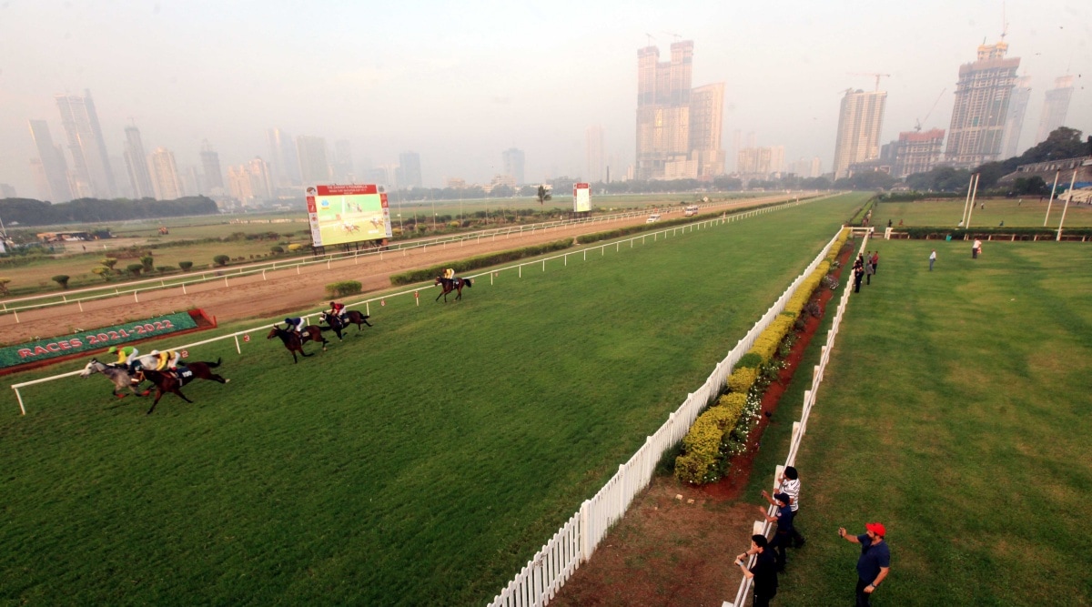 Plans to set up amusement park on Mahalaxmi Race Course: Kesarkar Plans to set up amusement park on Mahalaxmi Race Course: Kesarkar