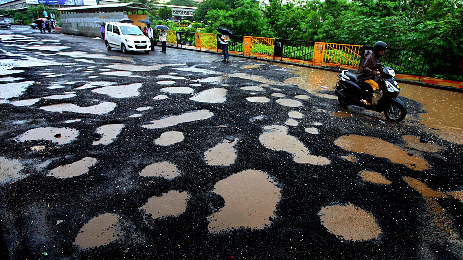 Mumbai roads concrete