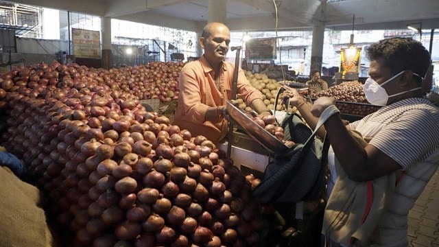 onion minimum export price