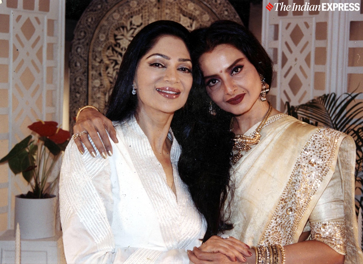 When Simi Garewal Said It Was ‘easy’ To Ask Rekha If She Was Ever In ...