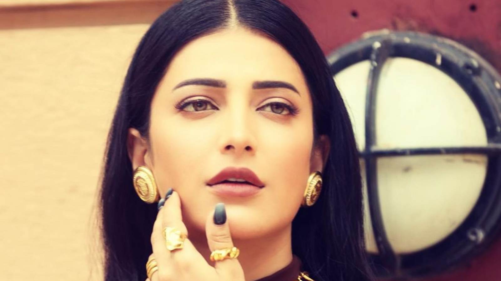 Kamal Haasan Xxx - Shruti Haasan reveals father Kamal Haasan has an issue with her  'vocabulary': 'I can be potty-mouthed with myâ€¦' | Tamil News - The Indian  Express