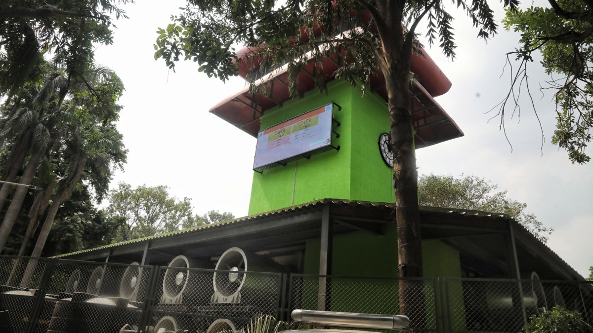 Delhi smog, delhi smog tower, Delhi air pollution, Smog tower at Connaught Place, Delhi Pollution Control Committee, DPCC Suggestions, climate change innovation centre, indian express news