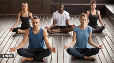 sukhasana, eating habits, yoga