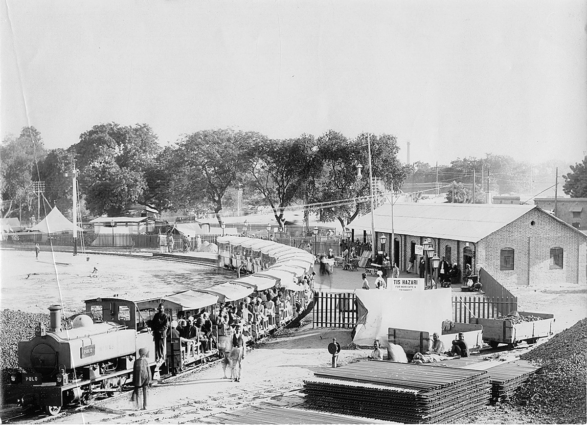 The 1911 Durbar Railway (narrow gauge at Tis Hazari Station) (Credit: Delhi Art Gallery)