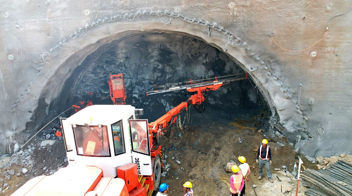 Breakthrough In First Mountain Tunnel Achieved In Valsad District ...