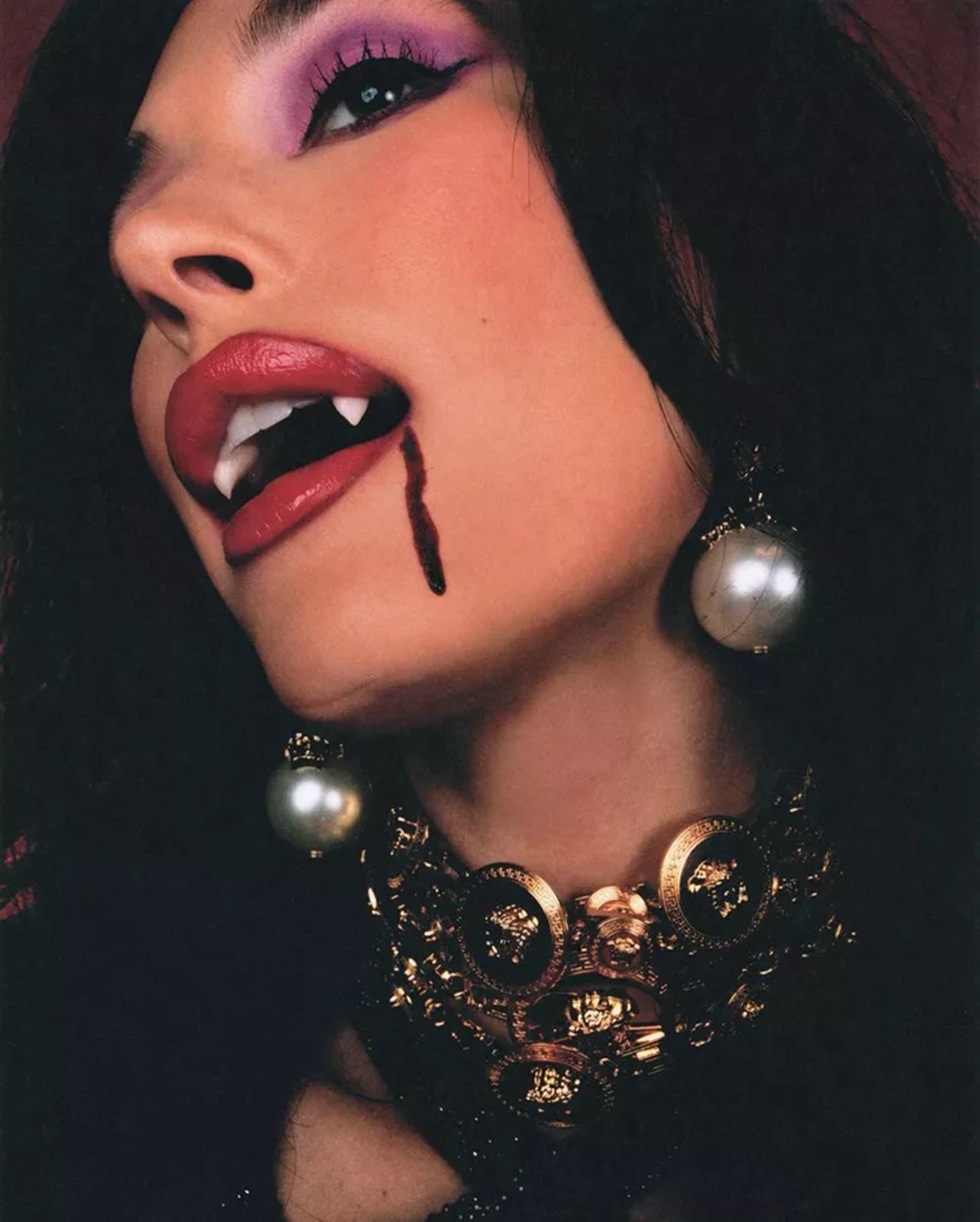vampire look, halloween makeup, halloween 2023