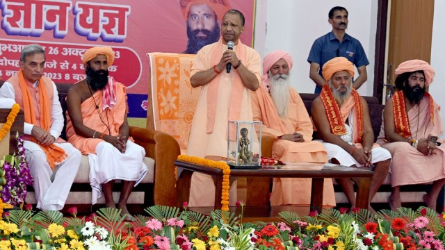 Yogi adityanath, Yogi at book launch, Yogi on PM Modi, Minister Narendra, architect of new India, new BJP, Lok Sabha polls 2023, indian express news
