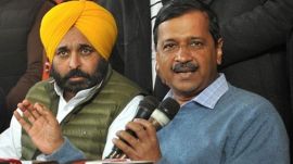 Bhagwant Mann and Arvind Kejriwal, delhi excise policy case, excise policy, ed, ed summons to kejriwal, indian express