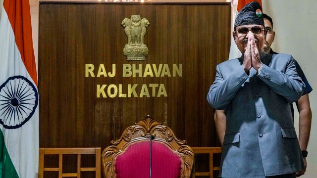CM mamata banerjee, west bengal Governor, CV Ananda Bose, nominated Governor's perception, Bose remarks bose media interaction at Raj Bhavan, appointment of Bengal Governor, indian express news