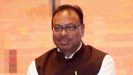 Bawankule visits Pankaja Munde