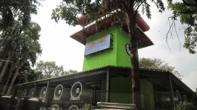 Delhi smog towers