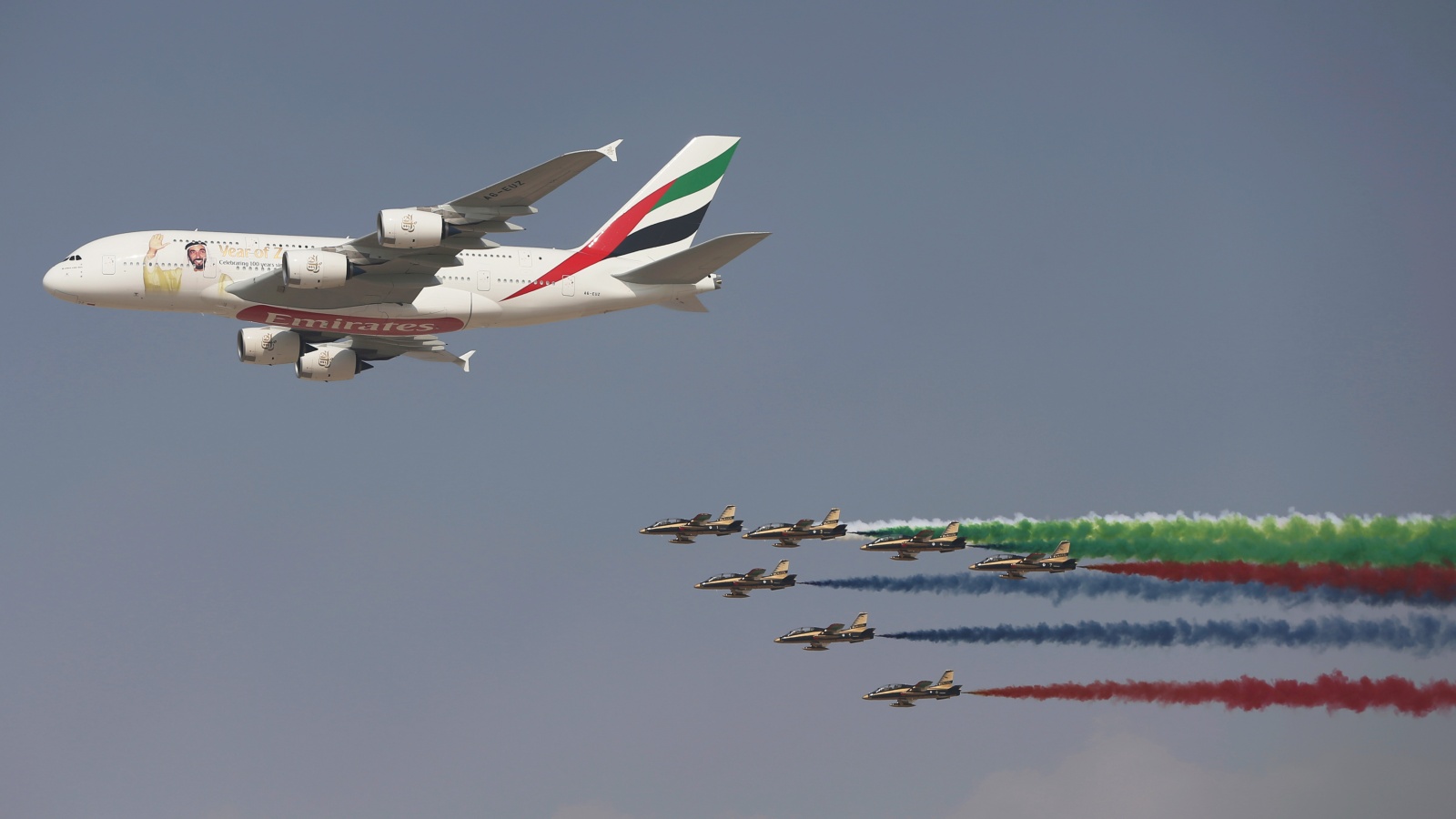 Longhaul carrier Emirates opens Dubai Air Show with 52 billion