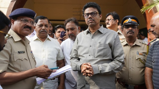 Sena UBT leader arrested over ‘abusive’ language against Shinde