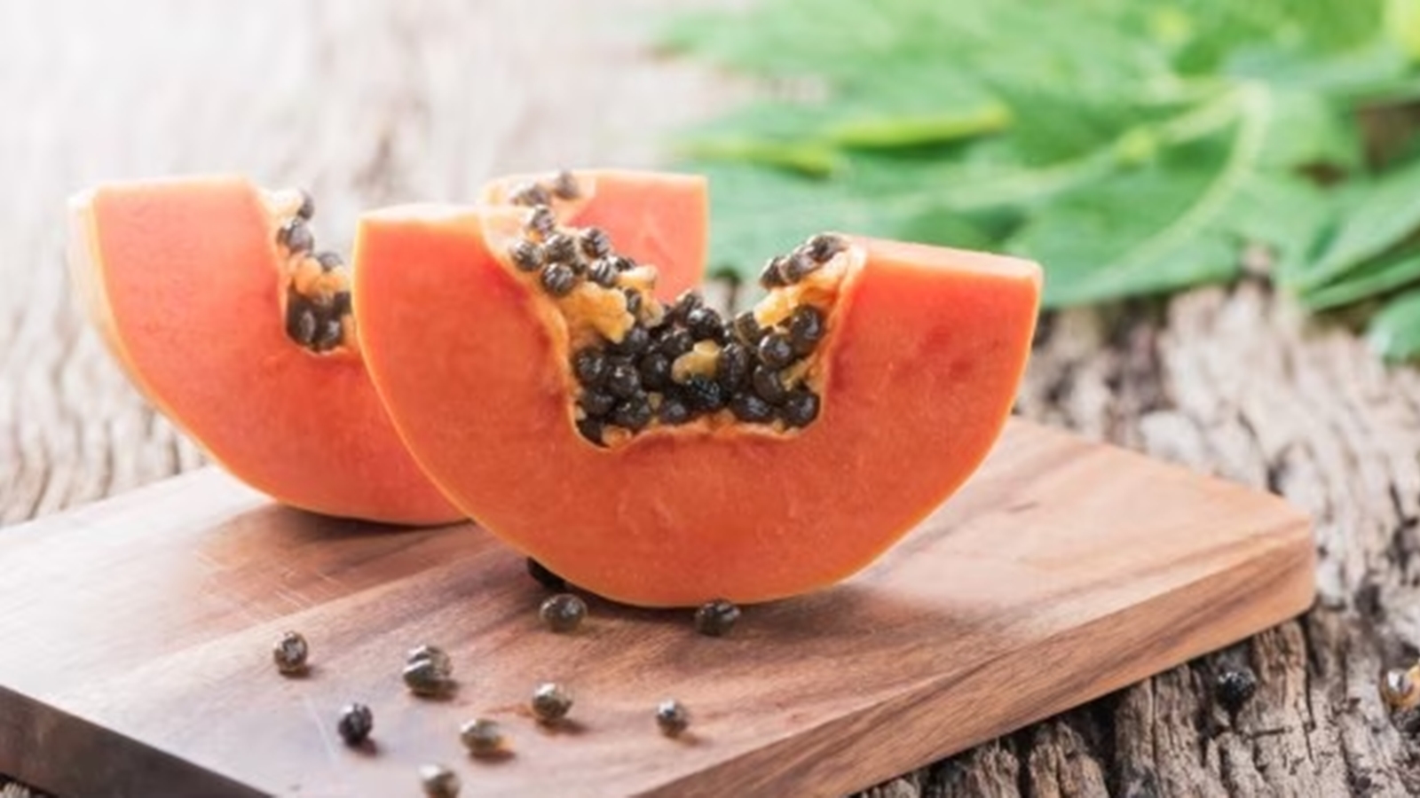 What Happens To Your Body If You Regularly Eat Papaya On An Empty ...