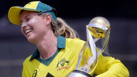 Meg Lanning retires