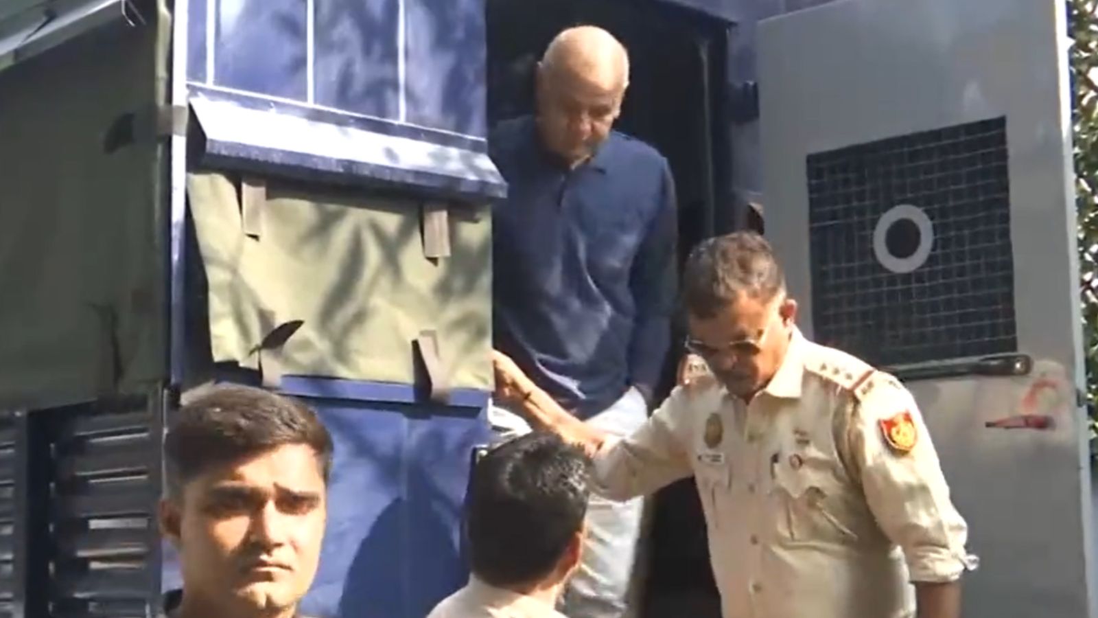 Delhi News Highlights: Manish Sisodia reaches home from Tihar jail