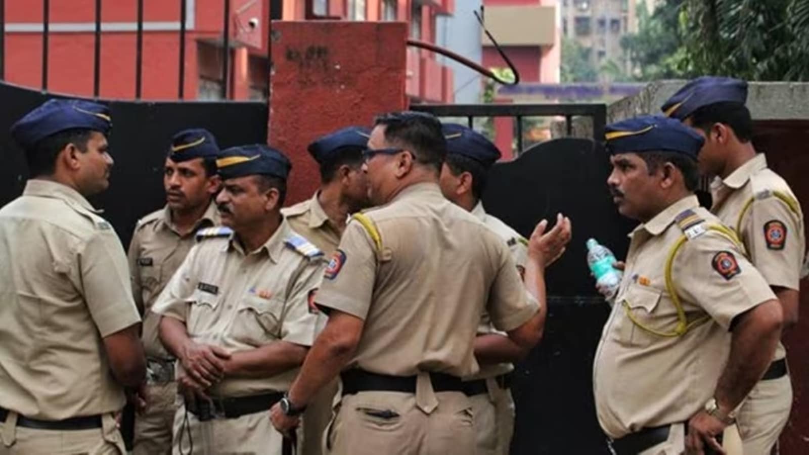 Mumbai police