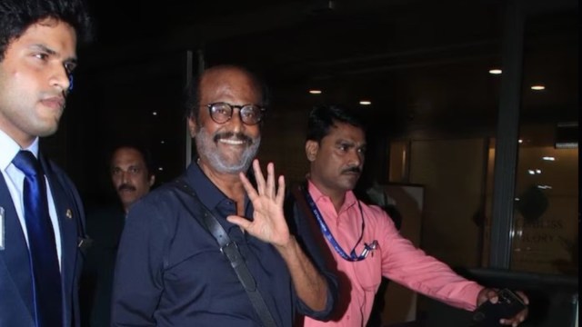 Rajinkanth on his way to India vs New Zealand match