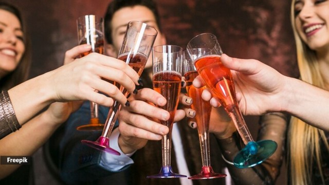 Can drinking too much alcohol during festive season lead to alcohol poisoning?