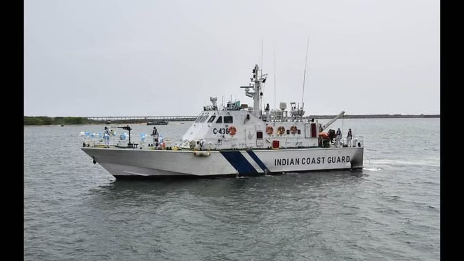 Coast Guard Rescues Injured Fisherman Mid-sea Off Gujarat Coast ...