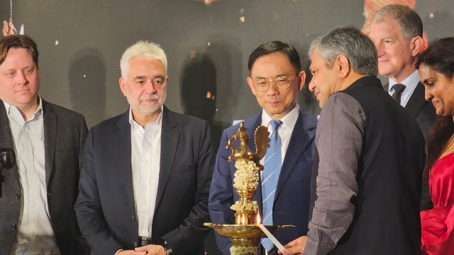 amd featured 2