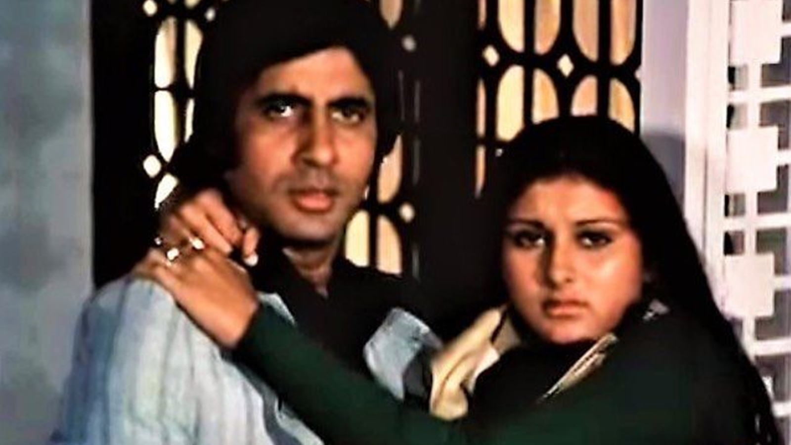 1600px x 900px - Poonam Dhillon recalls how Amitabh Bachchan treated her 'like a prop' on  her first day of shoot: 'I was so scared, nervous' | Bollywood News - The  Indian Express