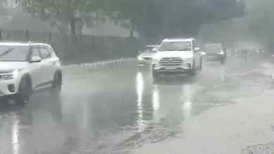 DELHI RAINS, POLLUTION