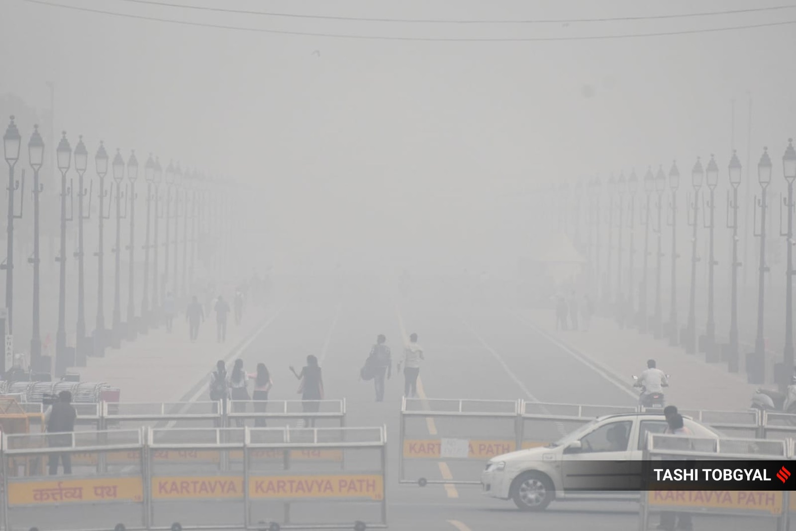 Delhi Has A Thick Blanket Of Smog And It Could Be Messing With Your Eye ...