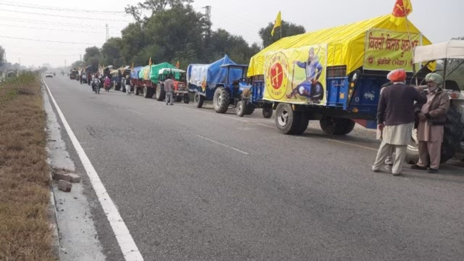 New Chandigarh border road blocked during farmers' 'Dilli Chalo