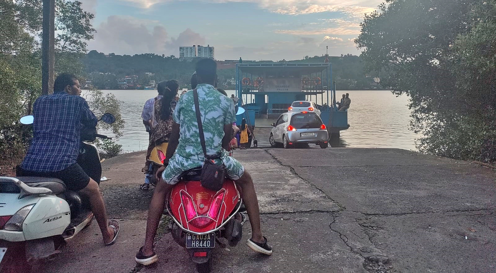 Proposal to hike ferry fare has Goans on edge - Vimarsana News