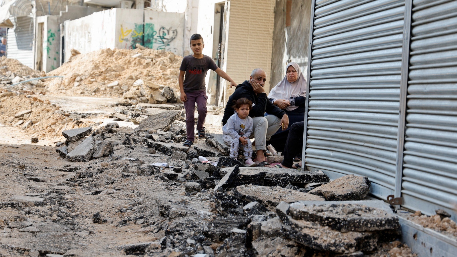 Warplanes Strike Gaza Refugee Camp as Israel Rejects US Push for Pause in  Fighting