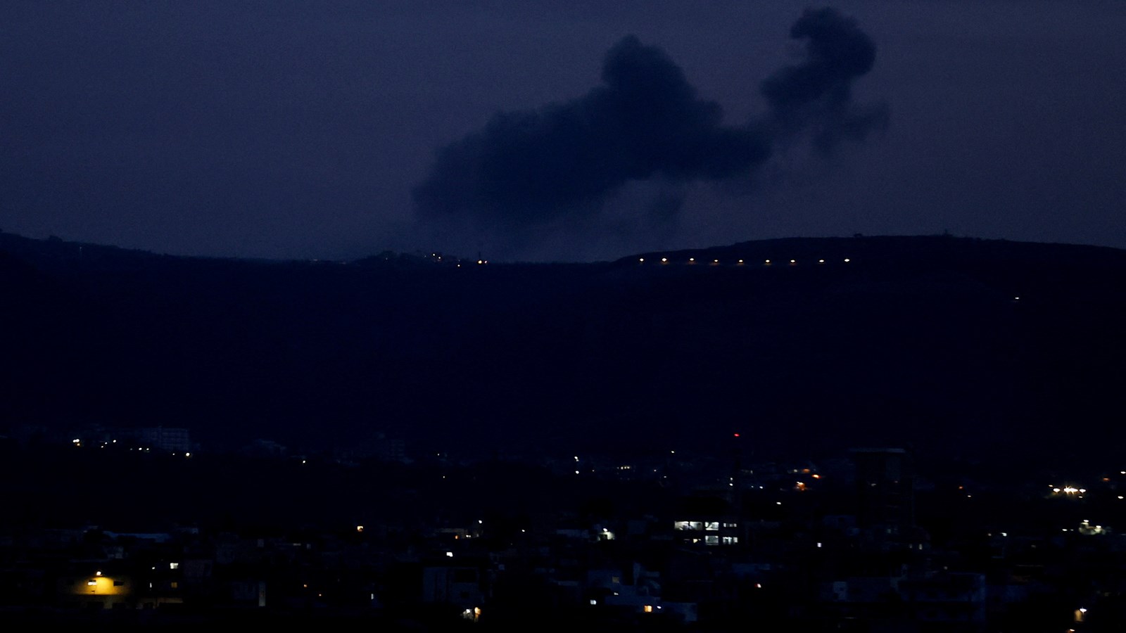 Hezbollah Fires Rockets At North Israel After An Airstrike Kills 5 Of ...