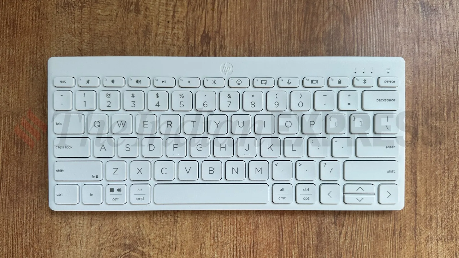 Under a Thousand: Hands down the best budget Bluetooth keyboard!