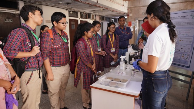IIT Delhi organises Open House, students from over 40 schools visit
