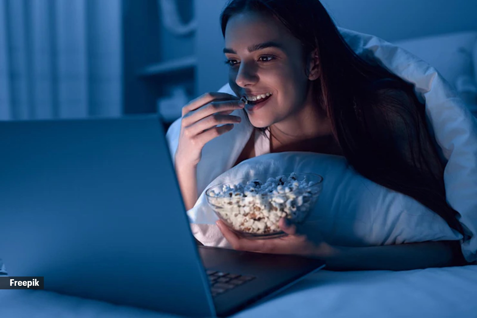 https://images.indianexpress.com/2023/11/late-night-snacking.jpg