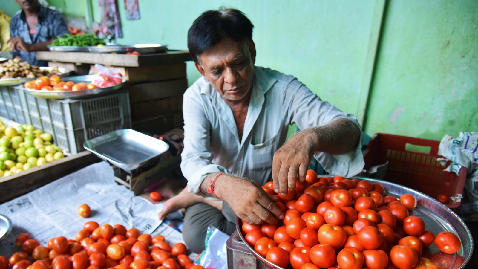 Retail Inflation For Farm, Rural Workers Marginally Up In October ...