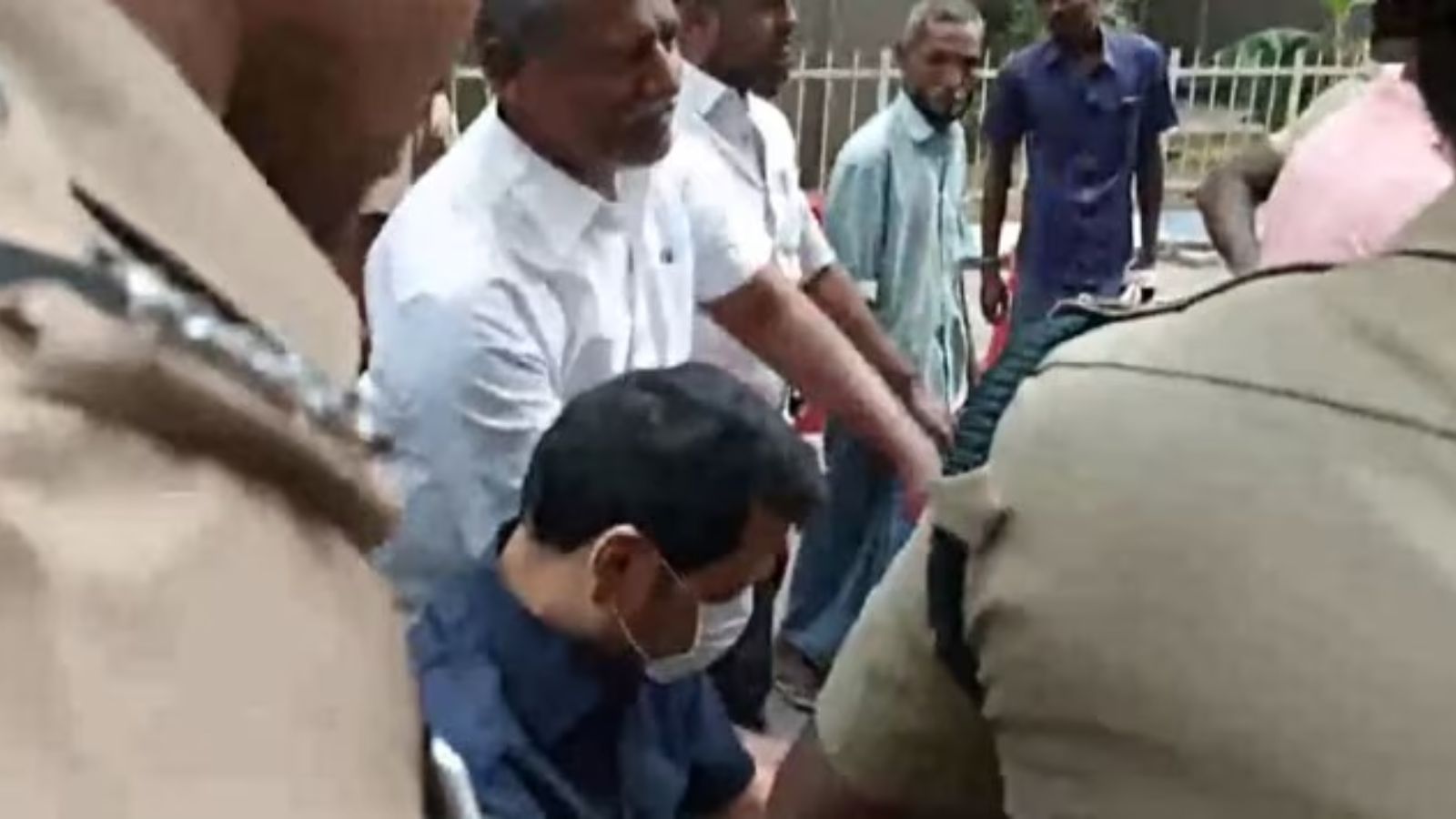 Jailed Tamil Nadu minister Senthil Balaji hospitalised, undergoes tests ...