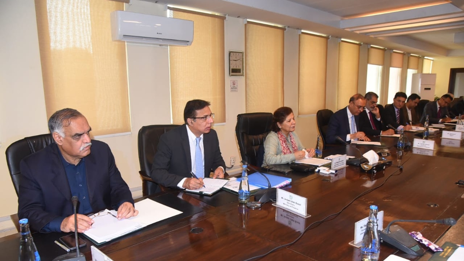 Cash-strapped Pakistan and the IMF have kicked off the much-awaited loan review talks for the release of the $710 million second tranche of a $3 billion bailout package on a generally positive note.