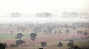 Moderate rain in Pune city today, likely to bring mercury down