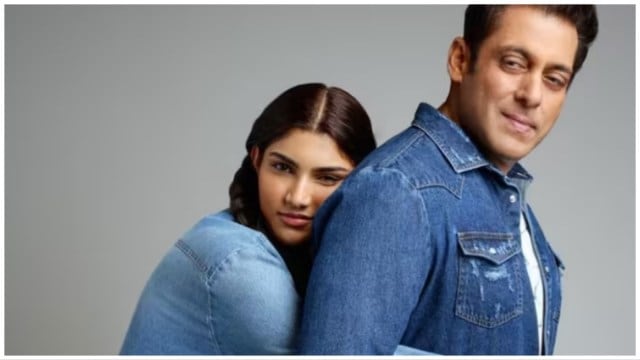 Salman Khan with niece Alizeh Agnihotri.