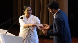 Sourav Ganguly, Mamata banerjee, West Bengal new brand ambassador, Didi news, BCCI president Sourav Ganguly, Shah Rukh Khan, indian express news
