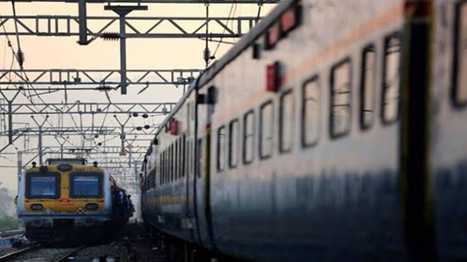 Central Railway increases speed of 30 long-distance trains