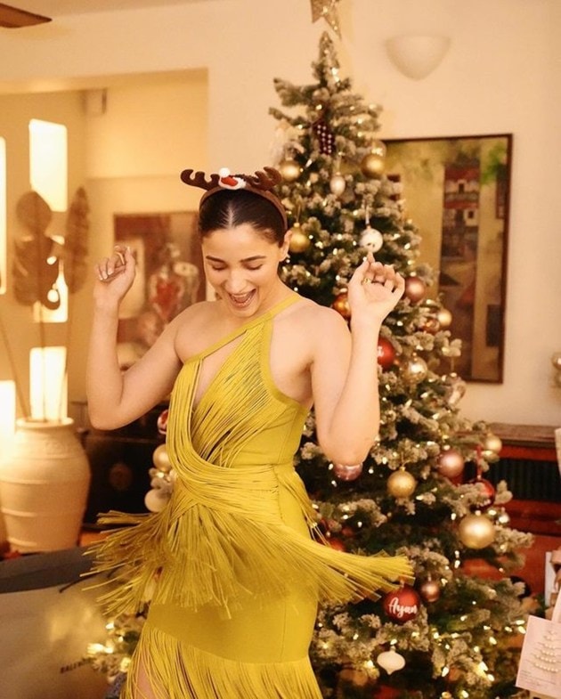 Alia Bhatt and Shaheen Bhatt take us inside family Christmas dinner ...