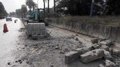 PMC begins removing BRTS stretch from Nagar Road