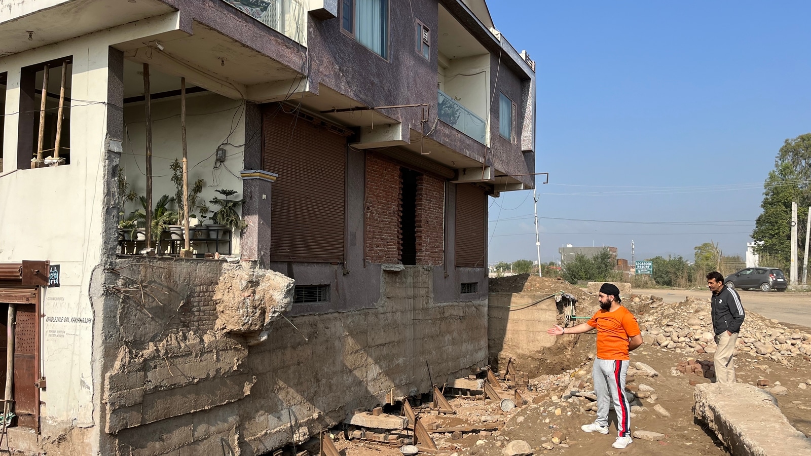 Moving home, literally, to keep his wife’s memory alive Jammu man is