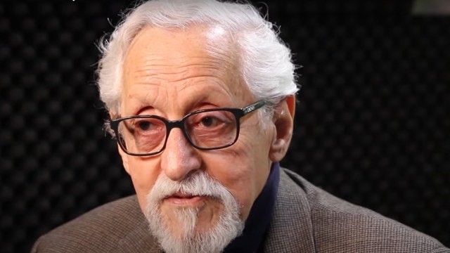 Mike Nussbaum, mike nussbaum died, who was mike nussbaum, mike nussbaum movies, mike nussbaum movies and tv shows, mike nussbaum 2023, Field of Dreams, Men in Black