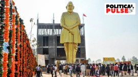 charan singh statue