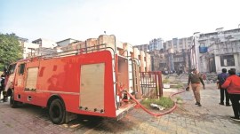 SGPI fire, SGPI medical negligence, lucknow fire, lucknow hospital, lucknow hospital fire, lucknow hospital surgery, lucknow surgery, lucknow hospital complex, lucknow news